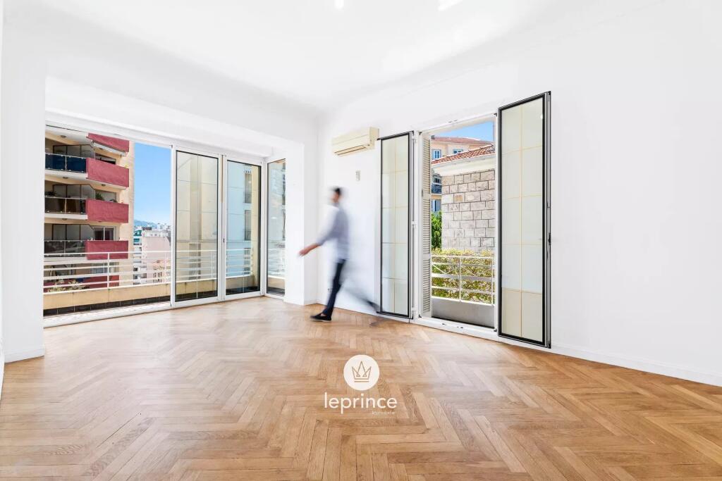 Main image of property: Provence-Alps-Cote d`Azur, Alpes-Maritimes, Nice