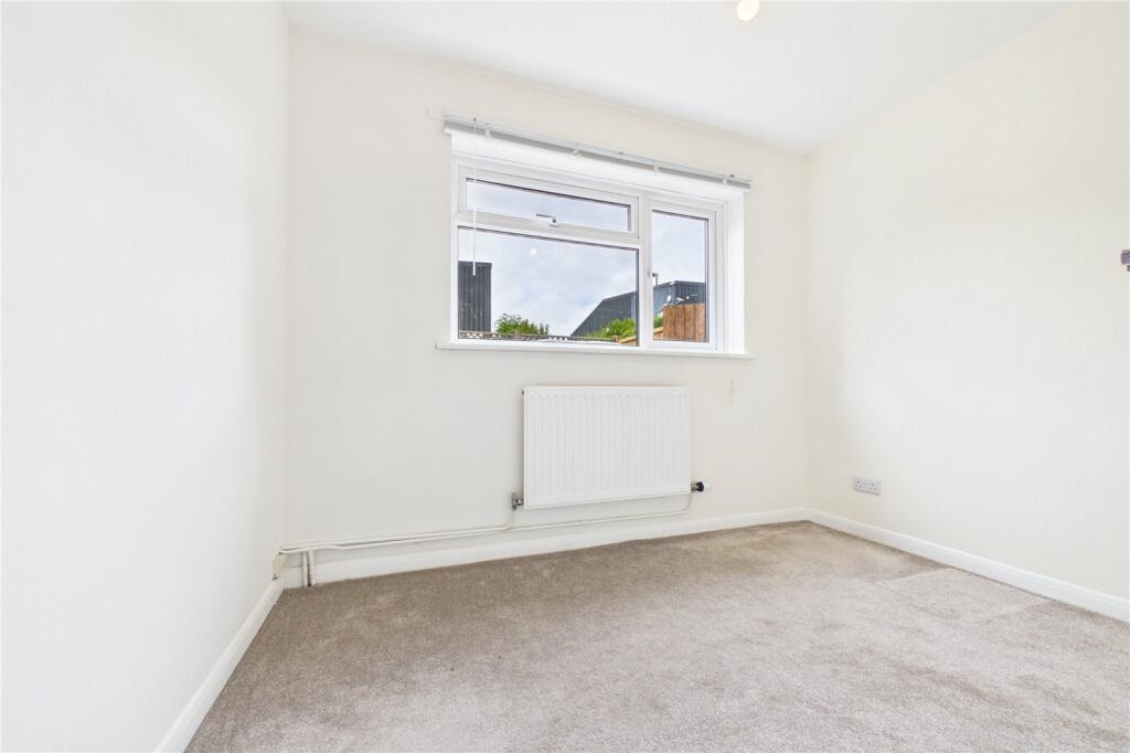 Apartment in Pangbourne, West Berkshire - View 6
