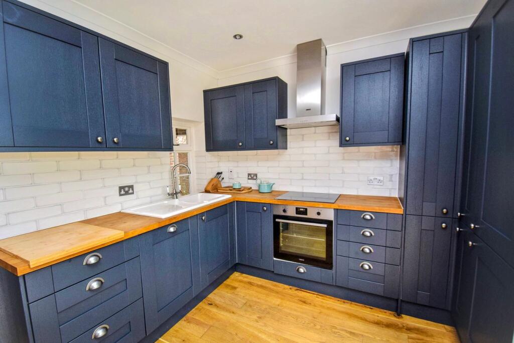 House in Tonbridge - View 3