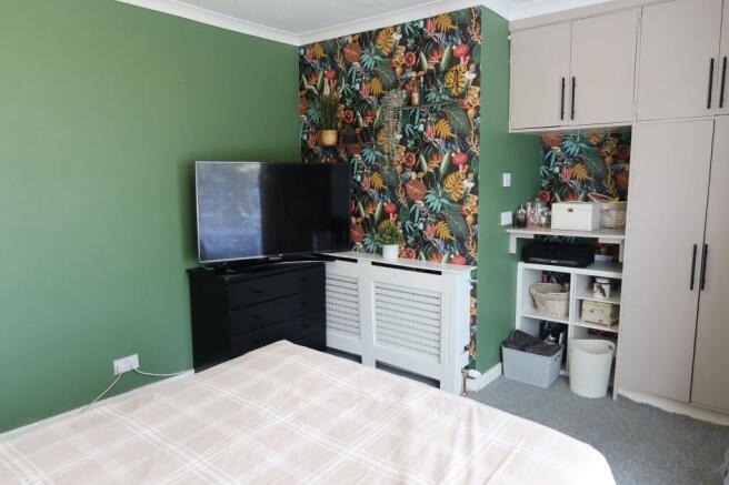 BEDROOM 4: