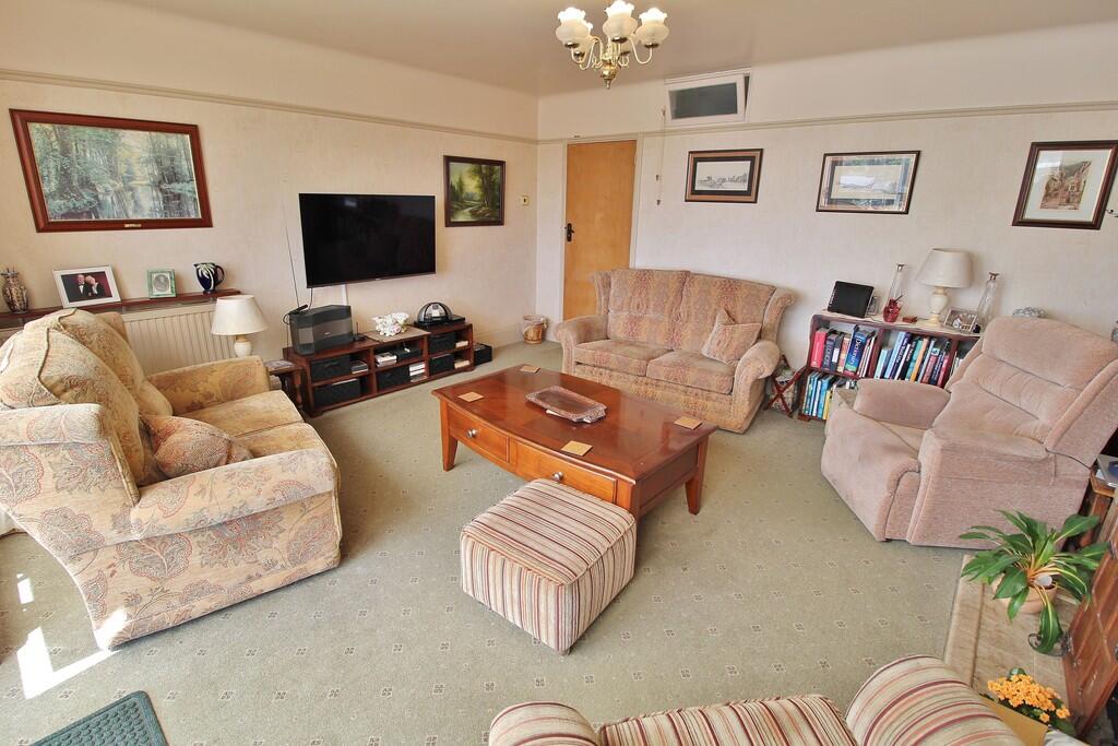 Lampeter Avenue, Drayton – pohled 6