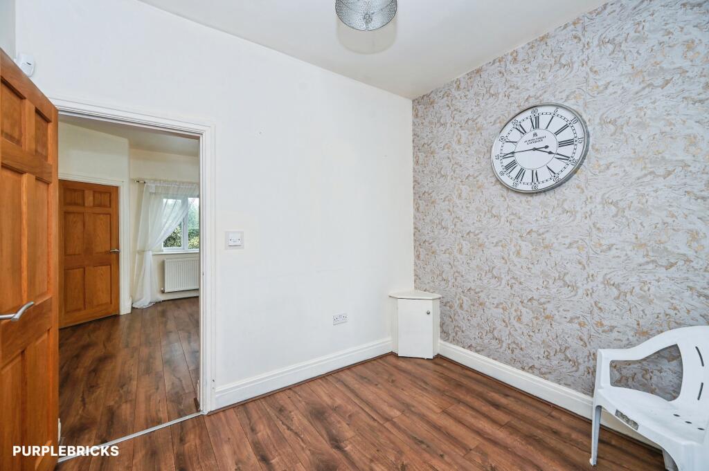 House in St Helens, Liverpool City Region - More
