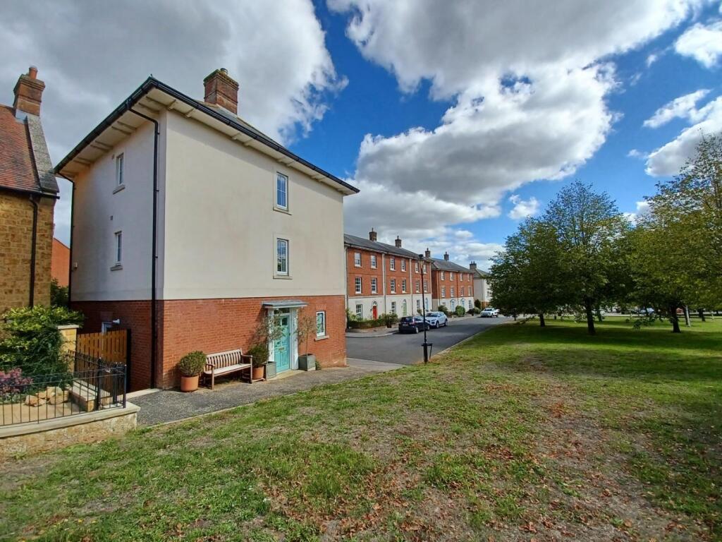 House in Dorchester - View 2