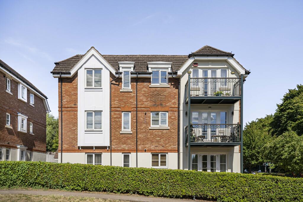 Additional image 13 of Canonsfield Road, Welwyn, AL6