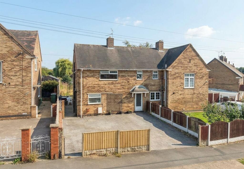 Main image of property: Elm Tree Avenue, Shirebrook, NG20