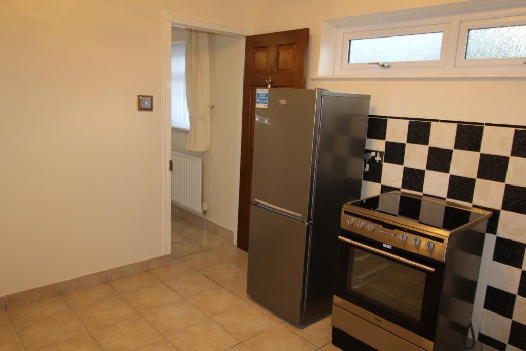 Apartment in Romford - View 4