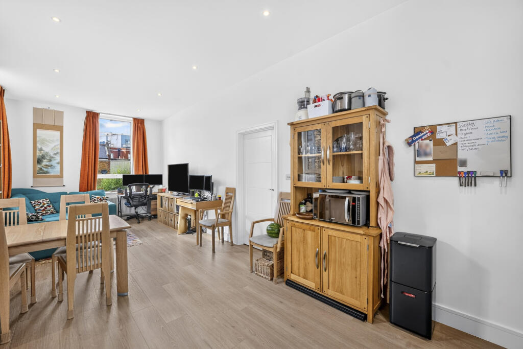 Apartment in London, Putney - More