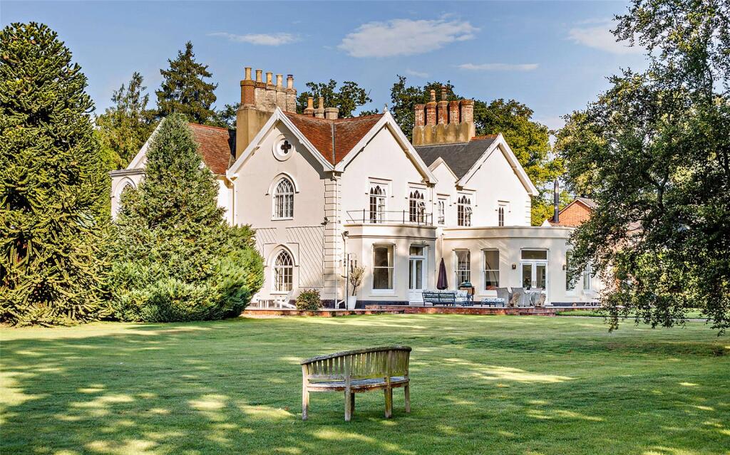 Main image of property: Bungay Road, Scole, Diss, Norfolk, IP21