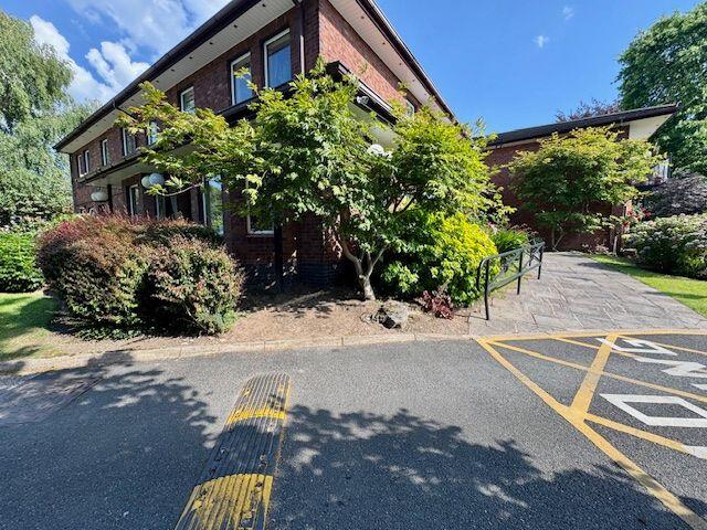 Main image of property: Flat 31 Whitegates, Wilmslow Road, Cheadle, SK8