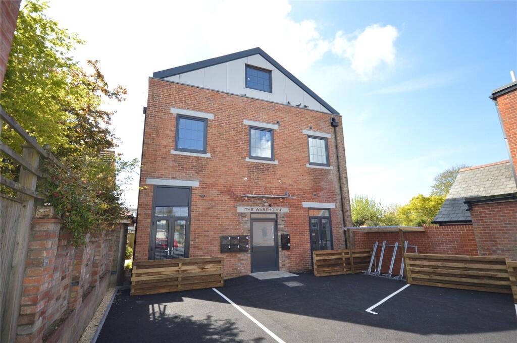 Main image of property: Western Road, Lymington, Hampshire, SO41