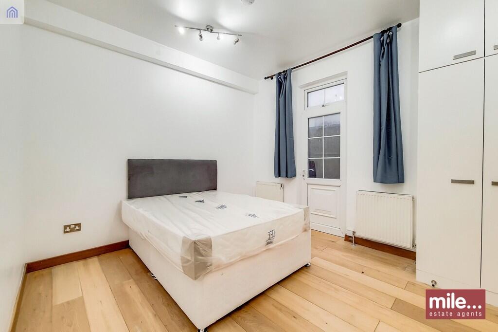Main image of property: Golders Green Road, London NW11