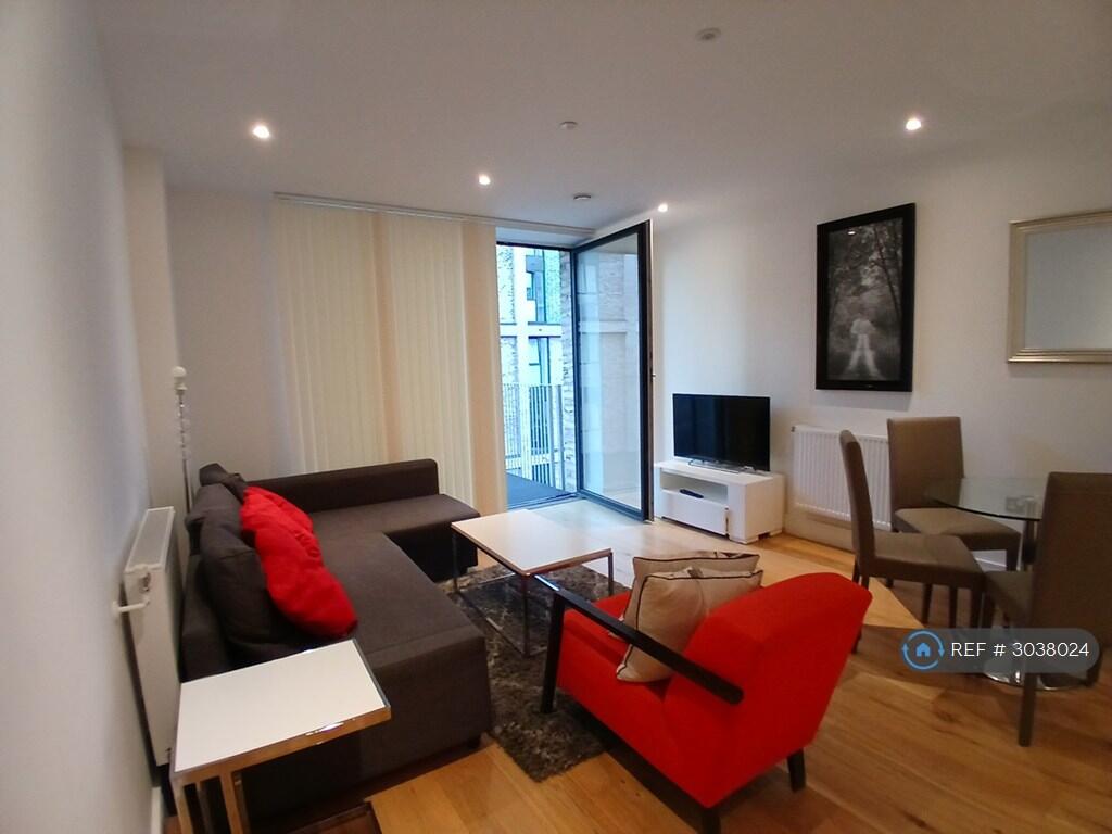 Main image of property: Sovereign Tower, London, E16