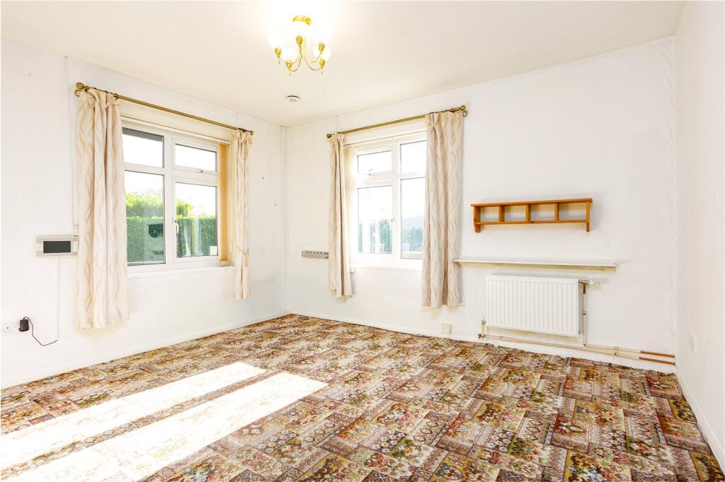 House in Oldham - View 3