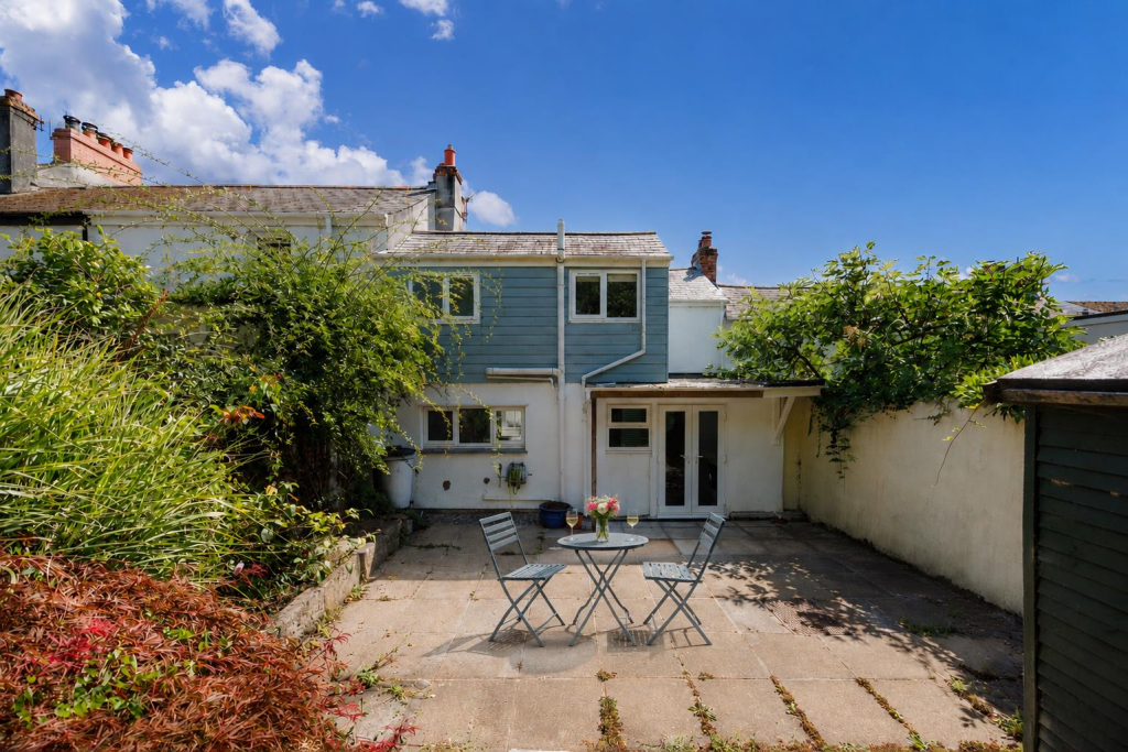 House in Truro - View 3