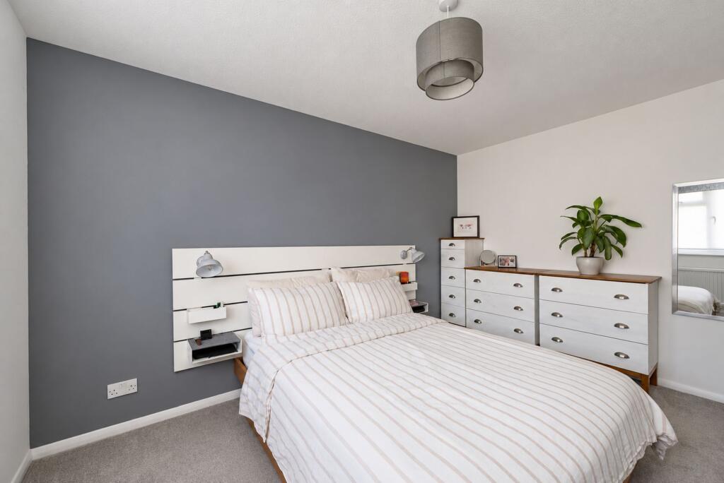 House in Dacorum, Hertfordshire - View 4