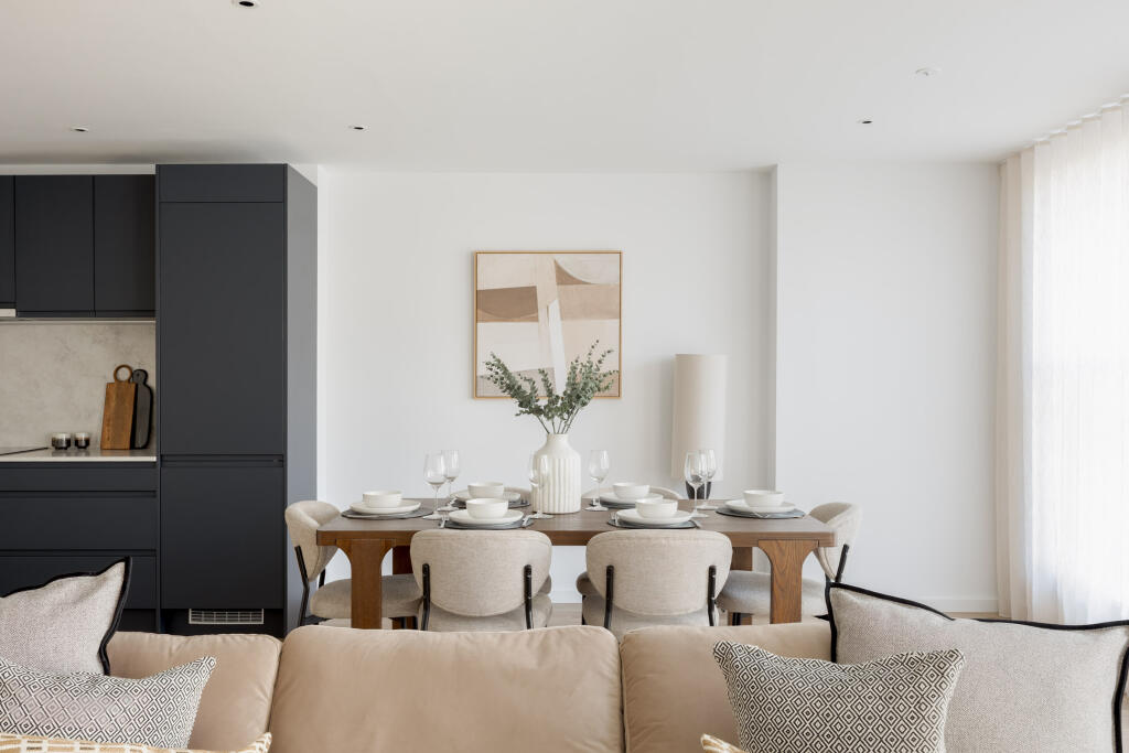 Apartment in London - More