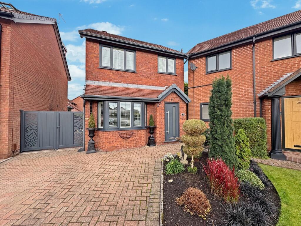 Main image of property: Wayfaring, Westhoughton, BL5