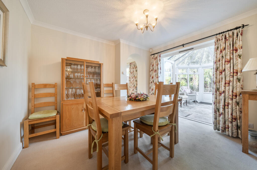 House in Taunton, Bishop's Hull, Somerset - View 5