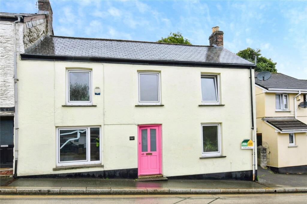 House in Plymouth, Camelford