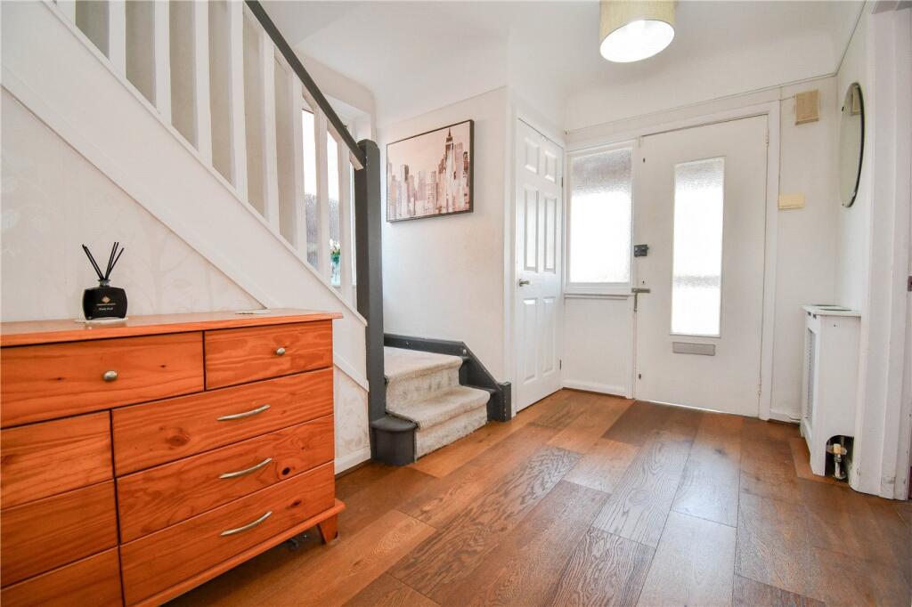 House in Wirral, Liverpool City Region - View 6