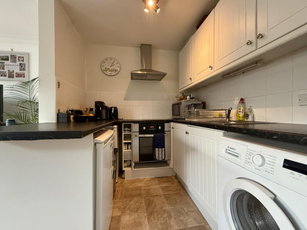 Apartment in Reading - More