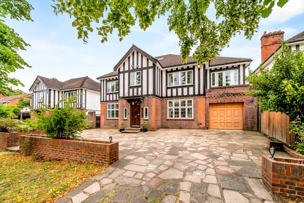 Main image of property: Lawrie Park Avenue, Sydenham, SE26