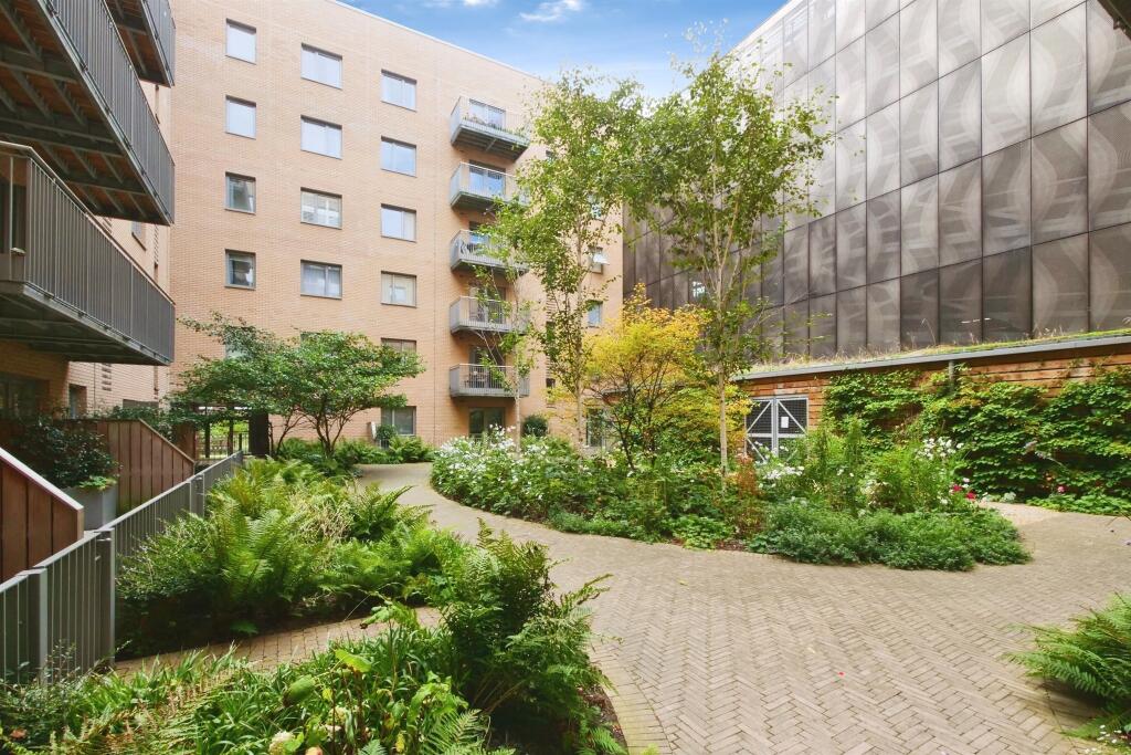 Apartment in York, Layerthorpe - View 2