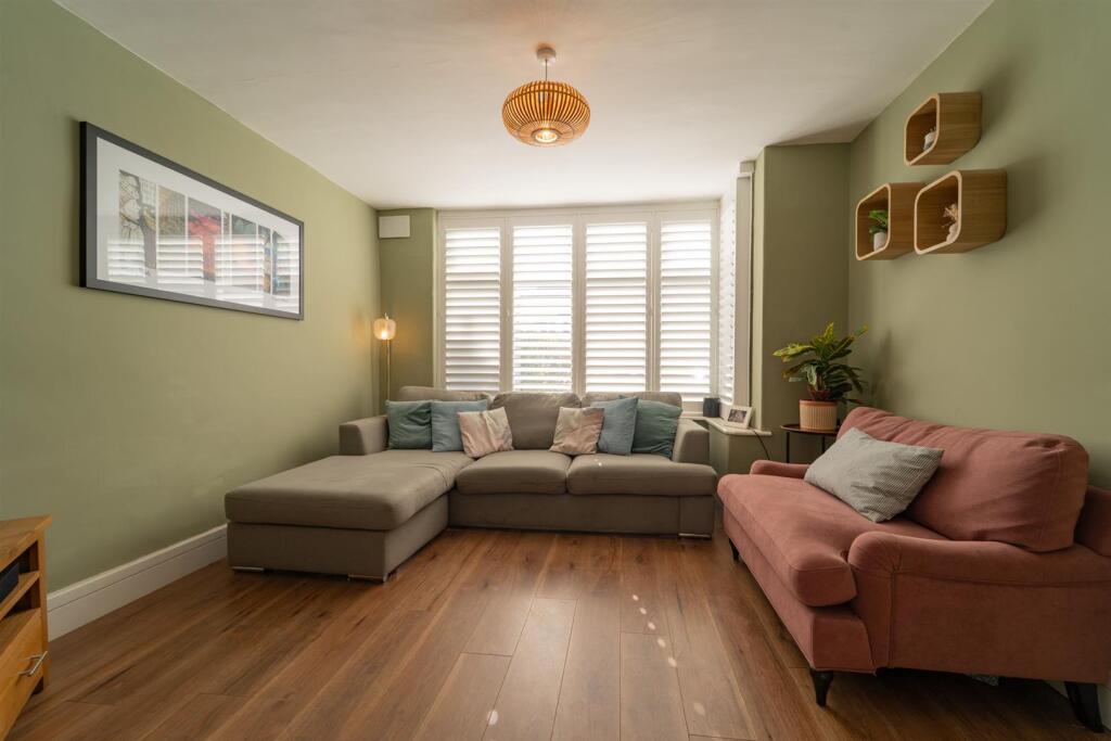 Brantingham Road, Chorlton photo 3