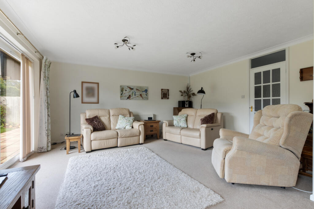House in Portsmouth - View 4