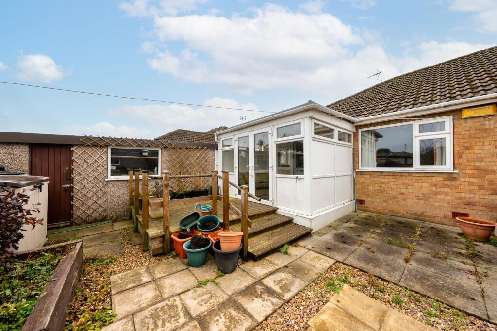 Redhill Road, Harrogate, HG1 photo 4