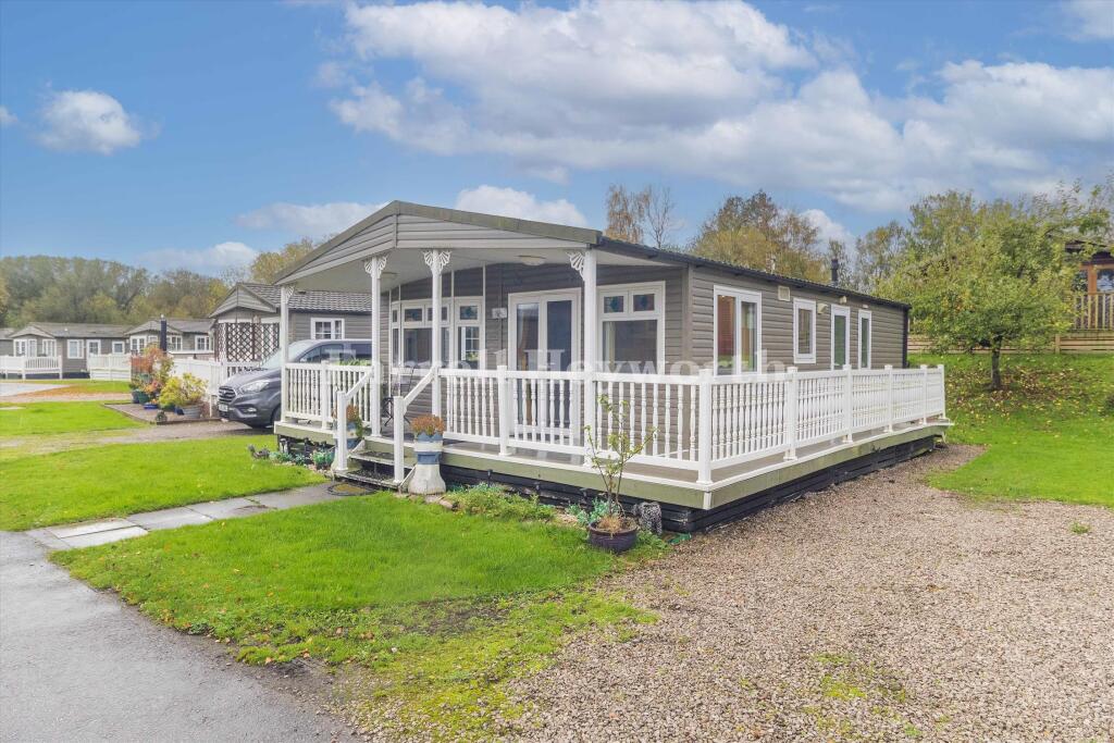 Borwick Lane, Dock Acres, Carnforth photo 2