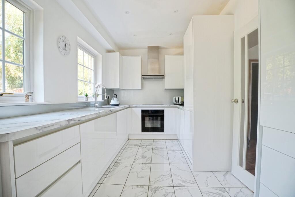 House in Chelmsford - More