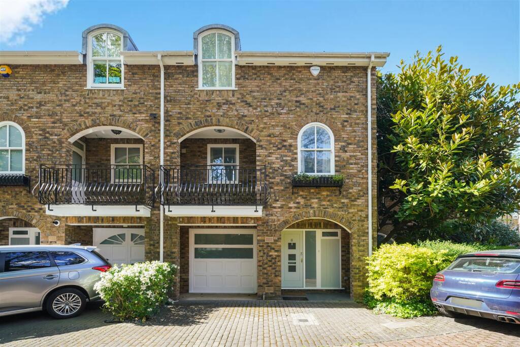 Main image of property: Oxford Gate, Brook Green, London