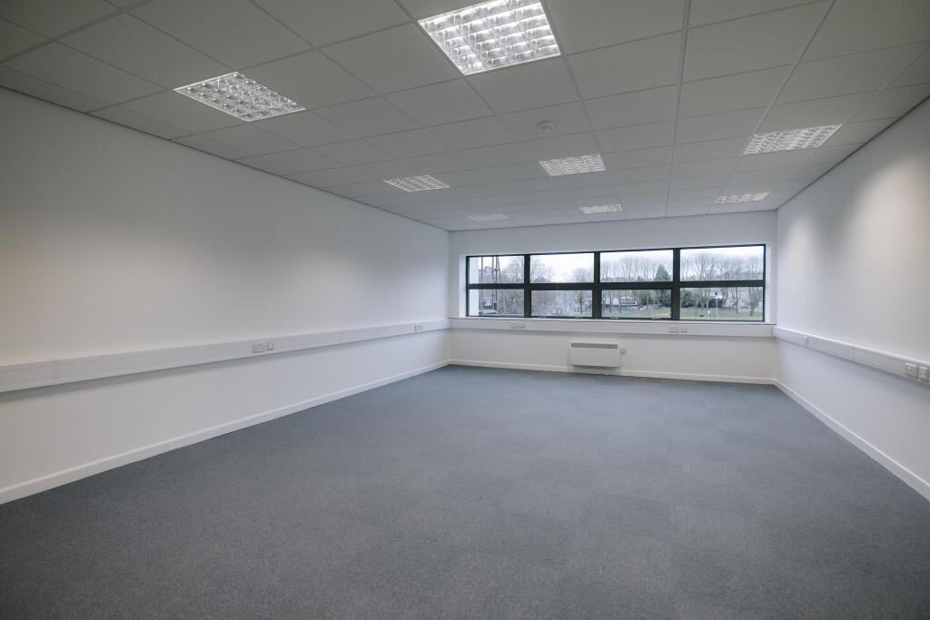 550 sqft office Blackburn Gateway