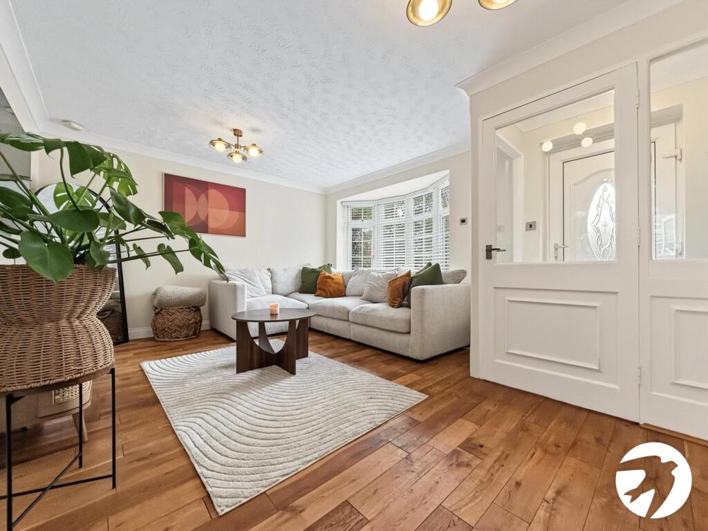 House in Chatham, Medway - View 3