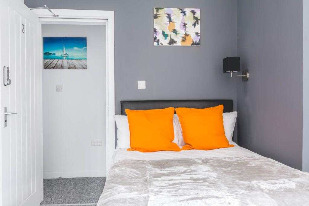 Garforth Street, Oldham – pohled 2