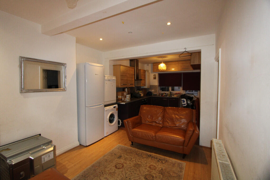 Main image of property: Sherwood Avenue, London, SW16