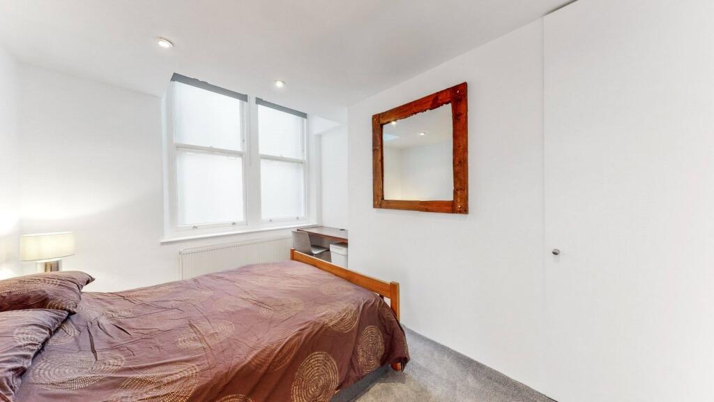 Apartment in London - View 4