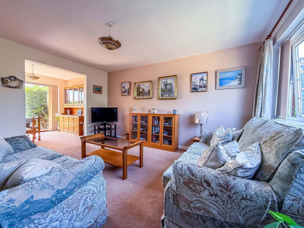 House in Sefton, Liverpool City Region - View 4