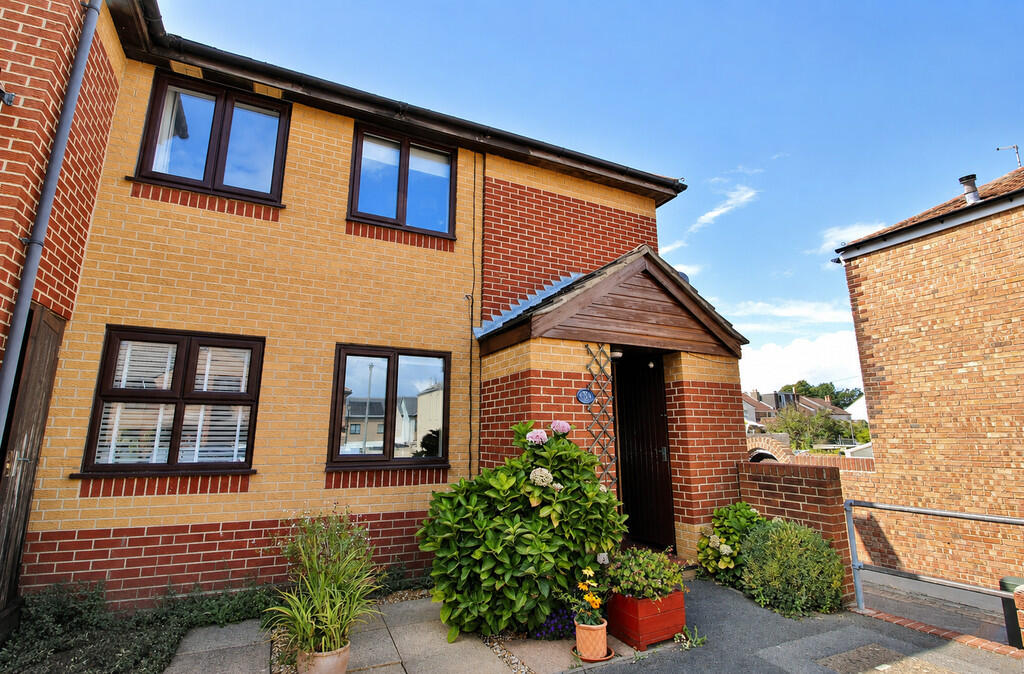 Main image of property: Morgan Road, Southsea