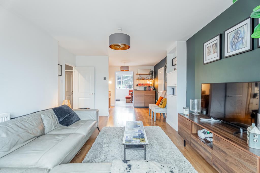 Additional image 5 of Castle Rise, Wheathampstead, St. Albans, Hertfordshire, AL4