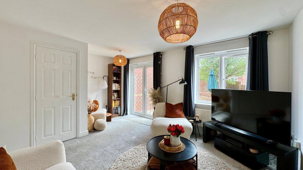 House in Reading - View 4