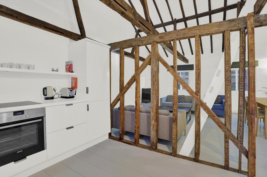 2 bedroom serviced apartment for rent