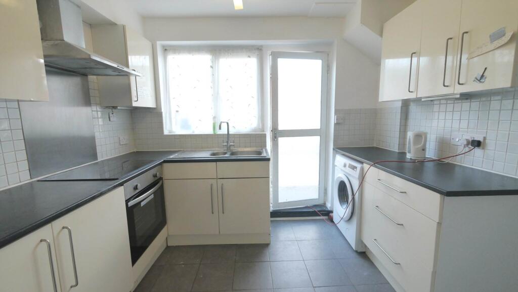 Additional image 4 of Breaks Road, Hatfield