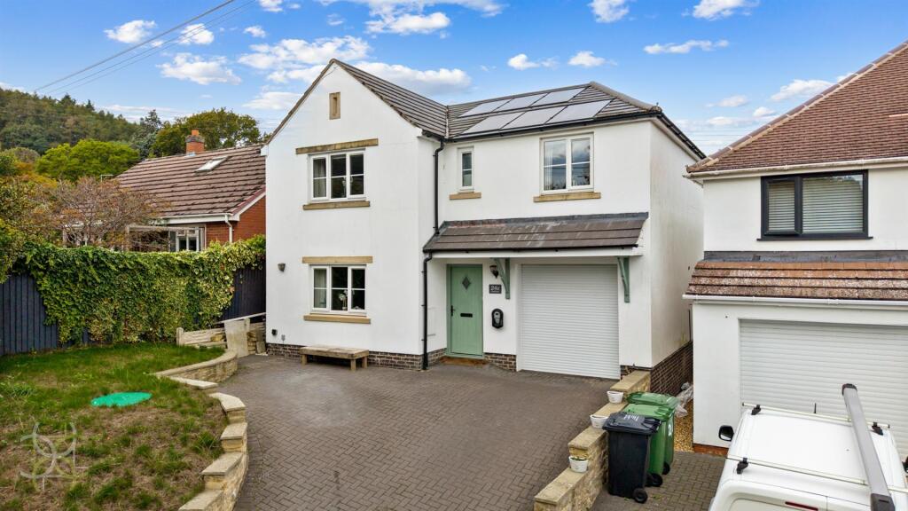 House in Worcester - View 2