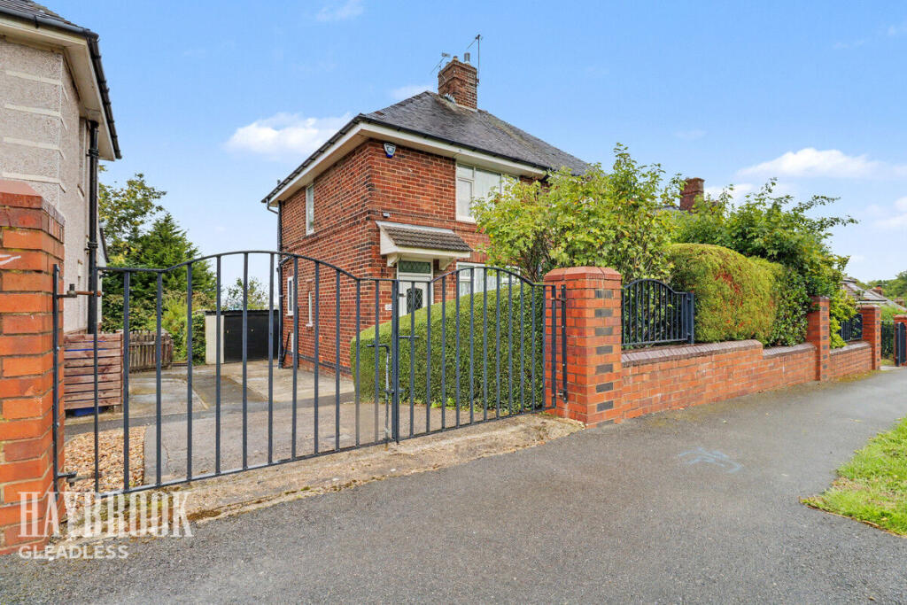 2-bed semi-detached on Thornborough Road, Sheffield, £140,000