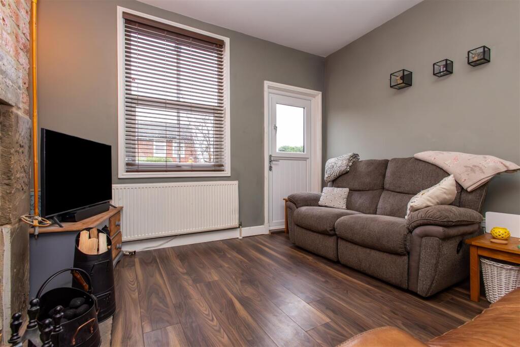 Windmill Lane, Rothwell, Leeds photo 4