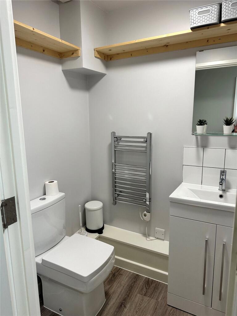 5 bedroom apartment for rent