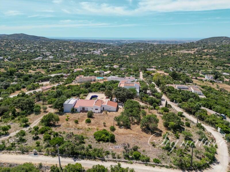 Main image of property: Algarve, Santa Bárbara de Nexe