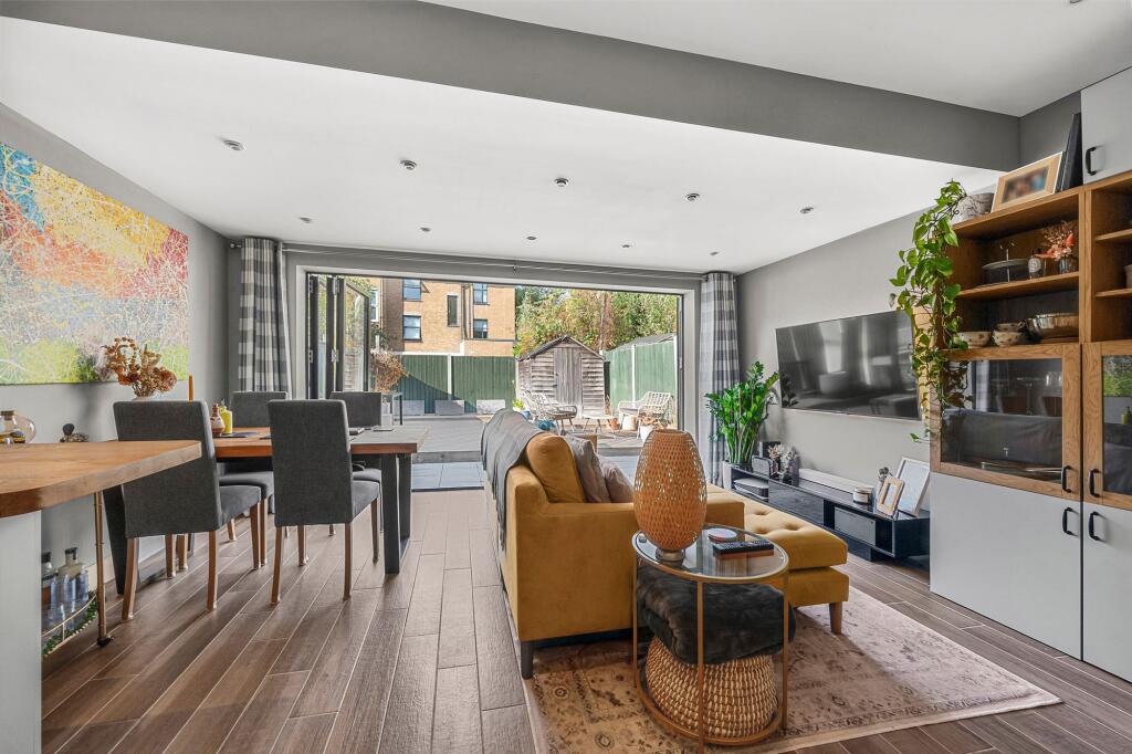 Main image of property: Peak Hill Gardens, London, SE26